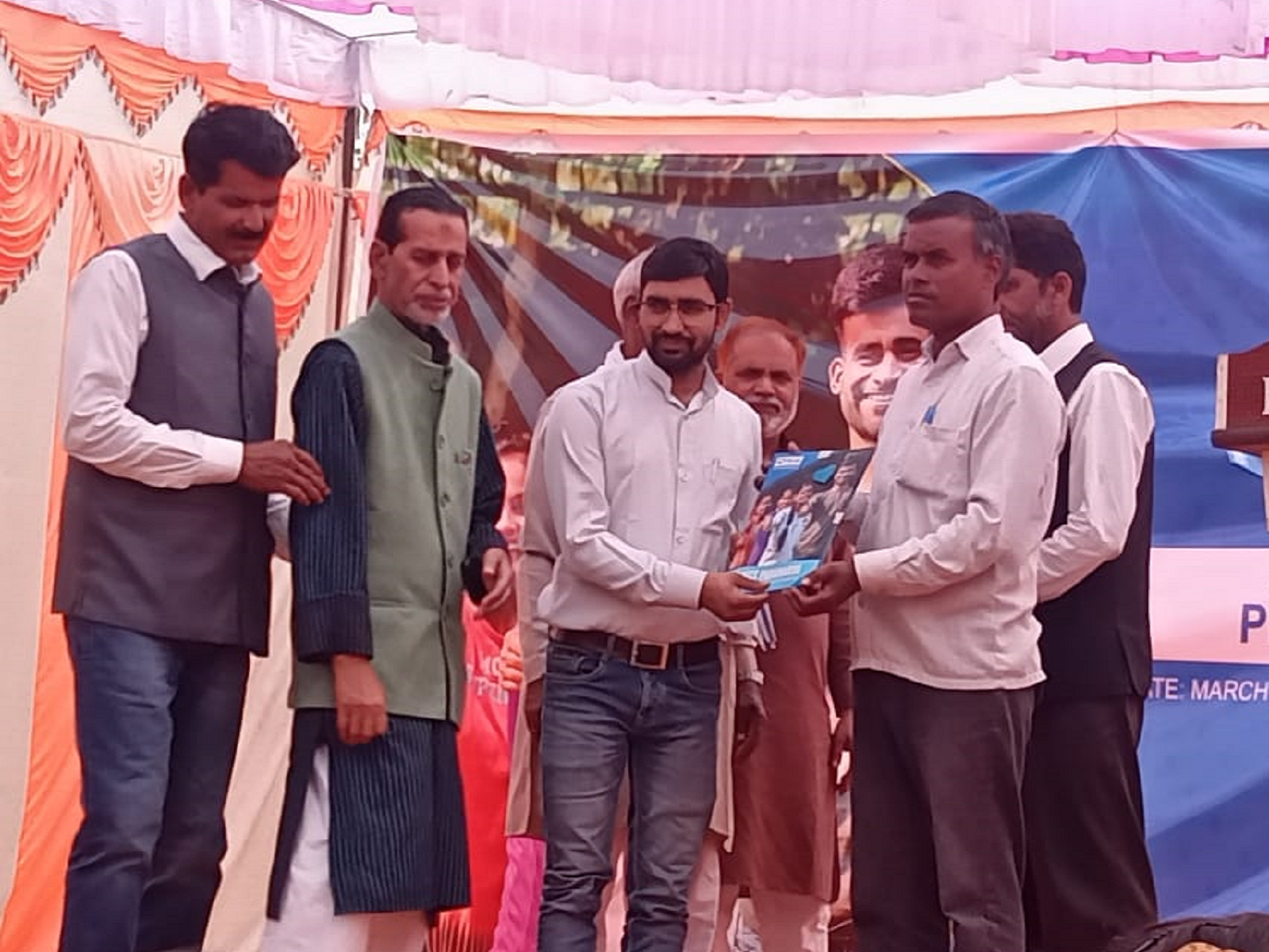 Image gallery marquee