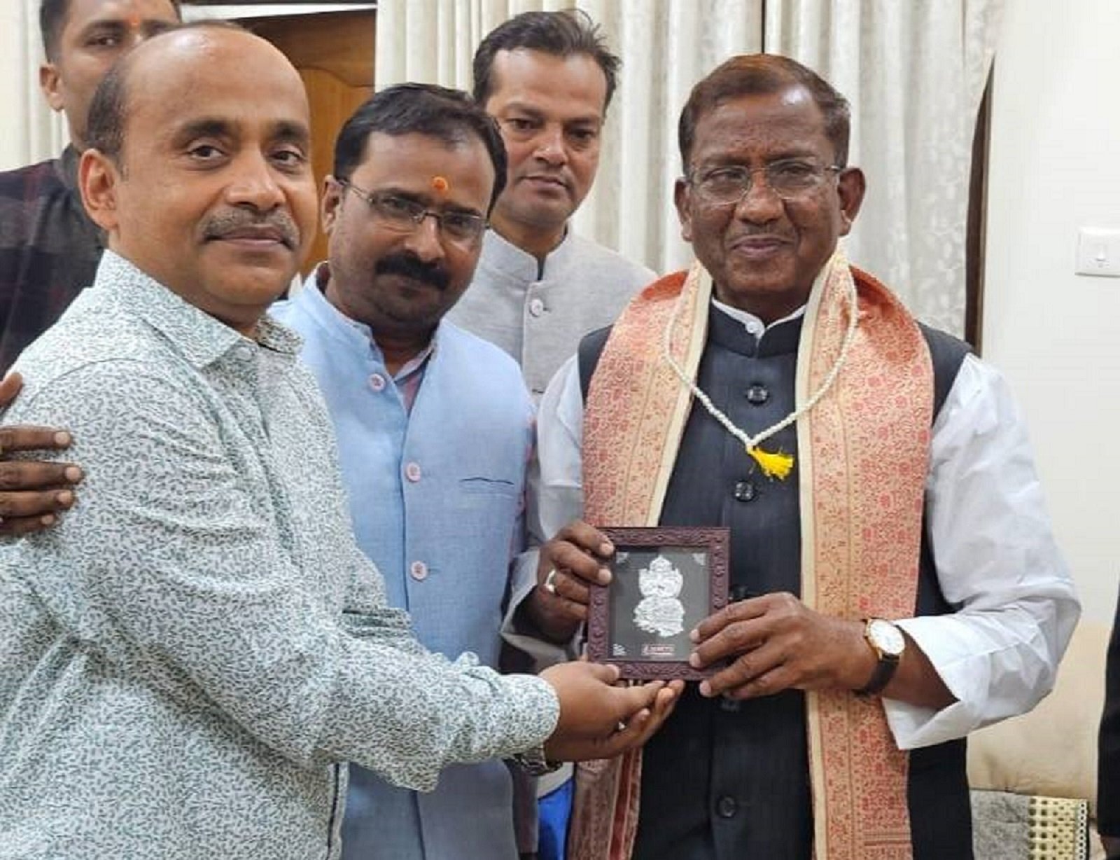 Image gallery marquee